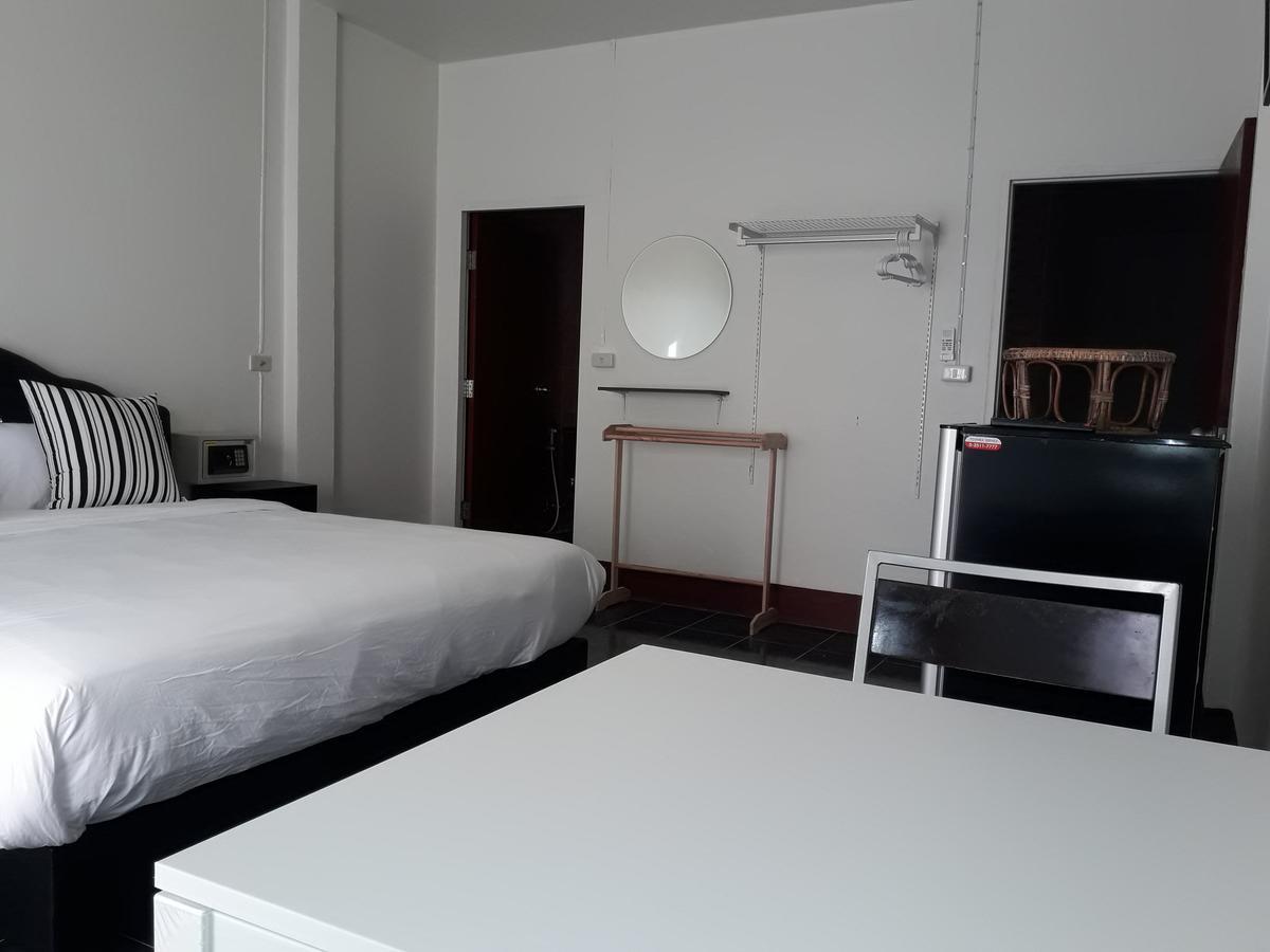 Chinn House Karon Exterior foto