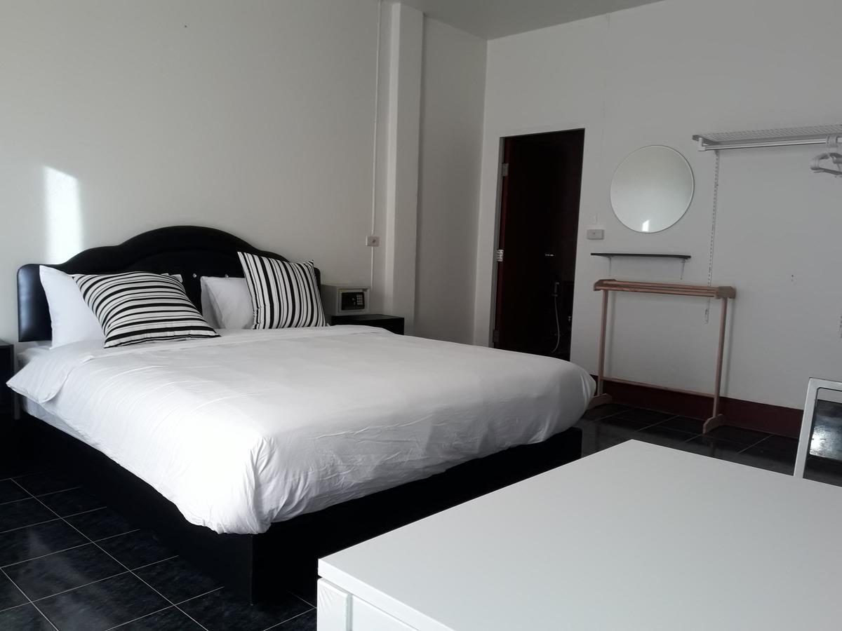 Chinn House Karon Exterior foto