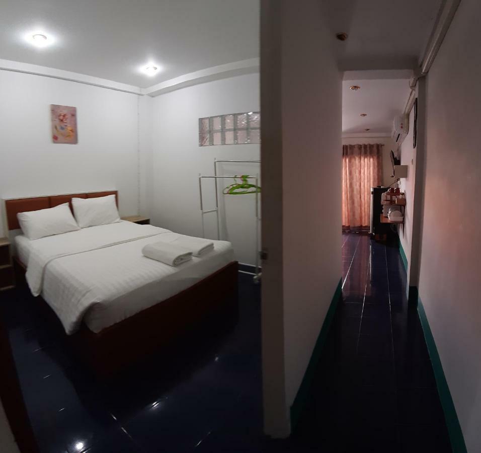 Chinn House Karon Exterior foto